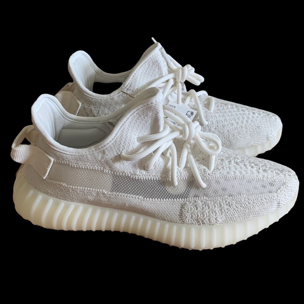 YEEZY BOOST Adidas 350 V2 Sneakers Shoes BONE Men’s size 7 Women’s size 8.5 - Picture 2 of 15